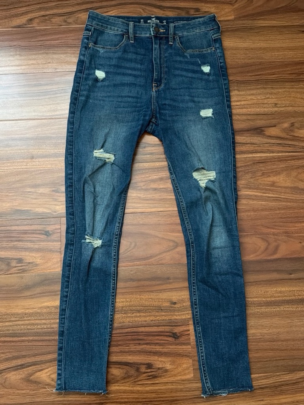 Hollister Women’s Skinny Jeans - Dark Blue Distressed